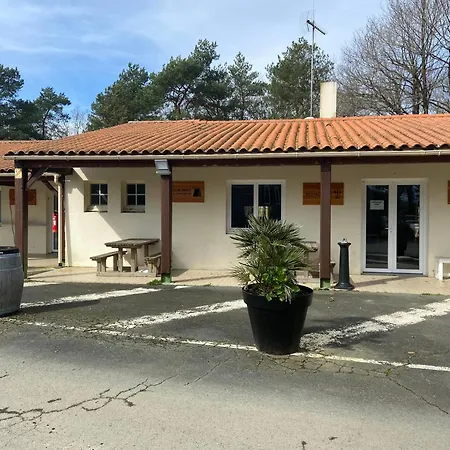 Coeur De Vendee, De Montaigu Campingplatz *